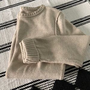 Charlotte Russe Oatmeal Sweater Sz Medium Layer